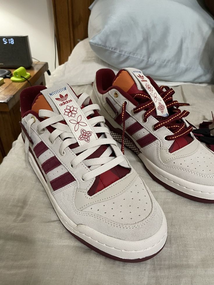 Adidas Model 20